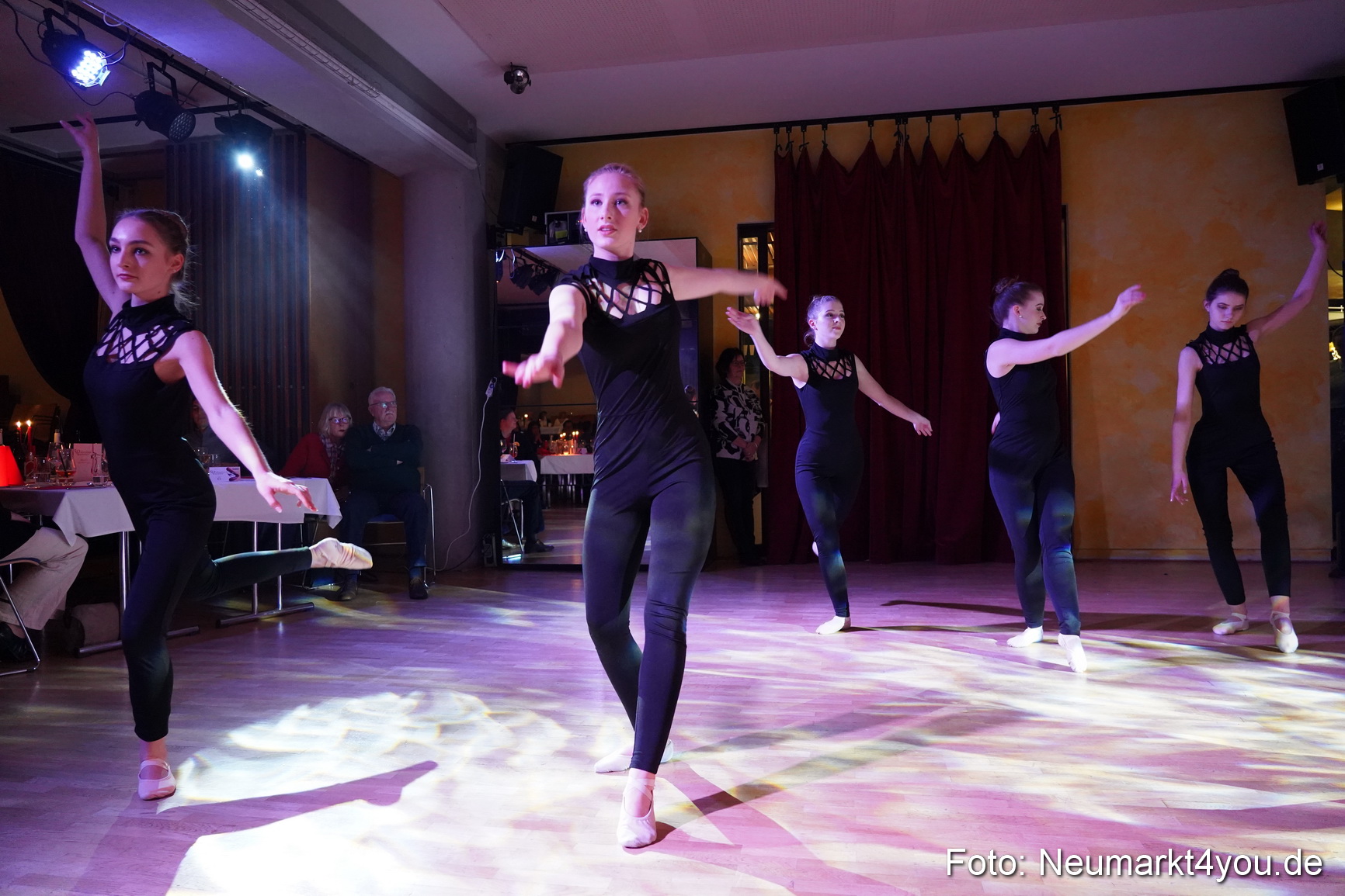 Valentins Varietee Artico 140220 0028